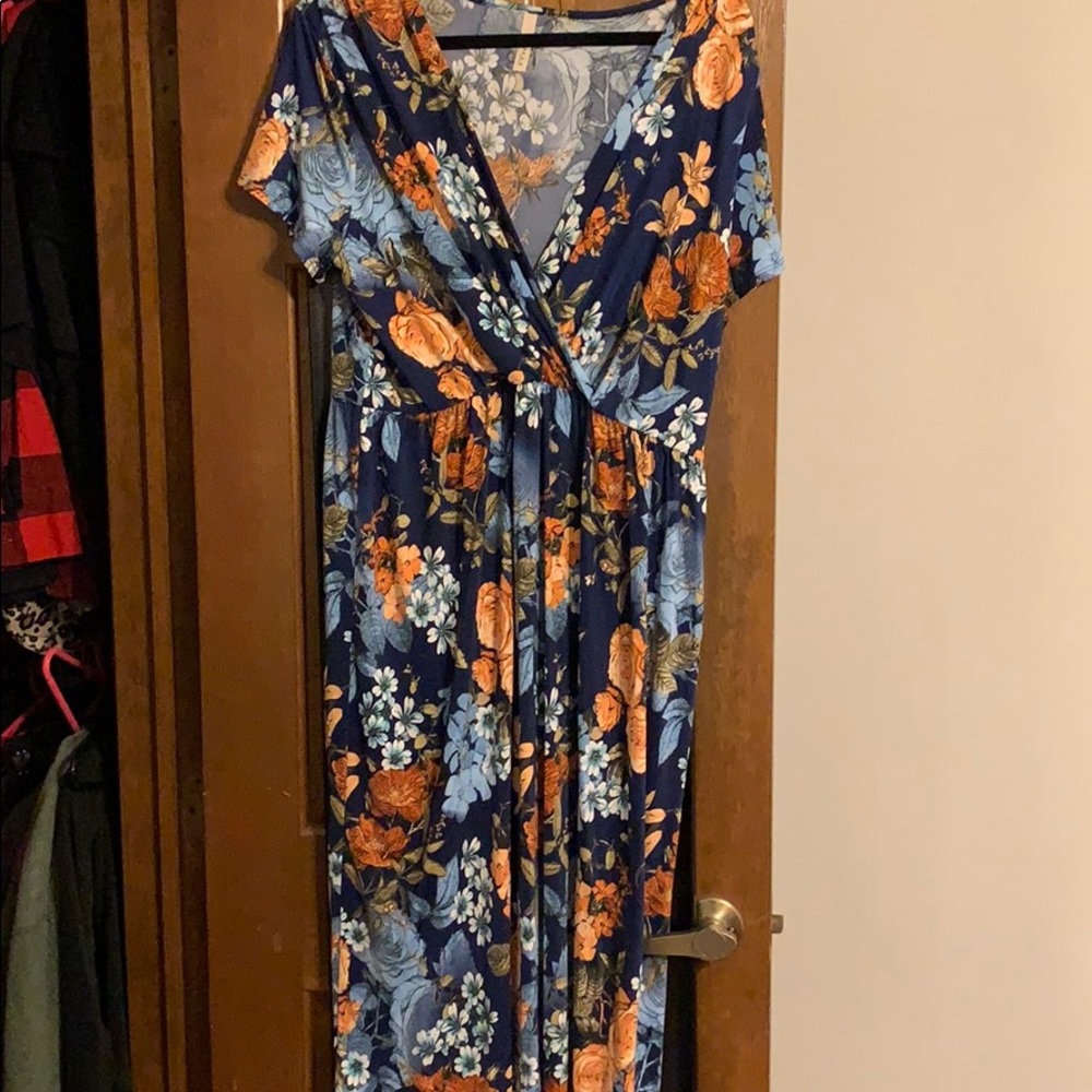 Saturday State of Mind Knit Midi Dress. - Picture 3 of 4